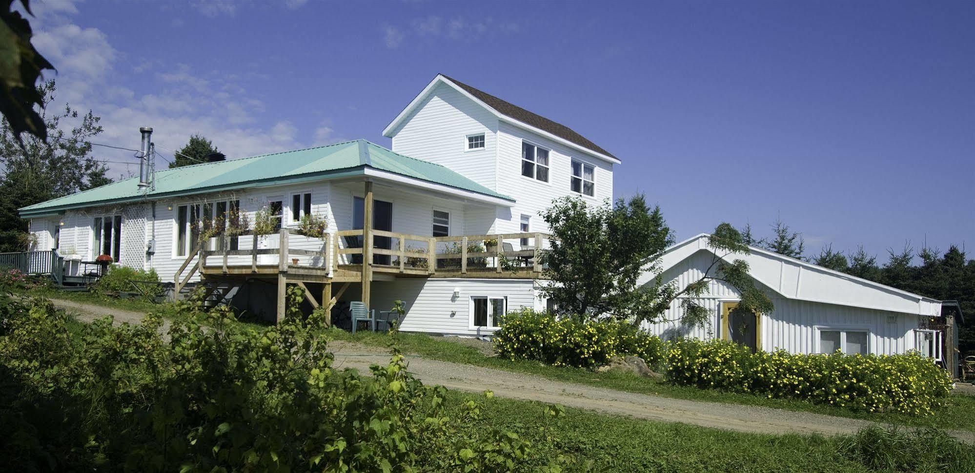 Gite Aux Jardins De L'Anse Perce Exterior foto